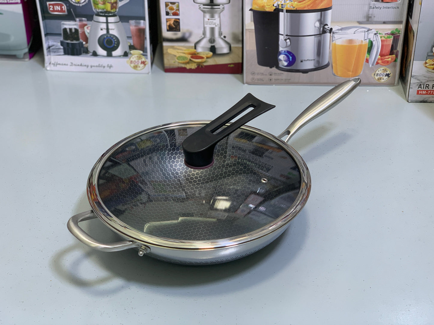 Laser Coated Deep Frying Pan Non Stick and HoneyComb Pattern