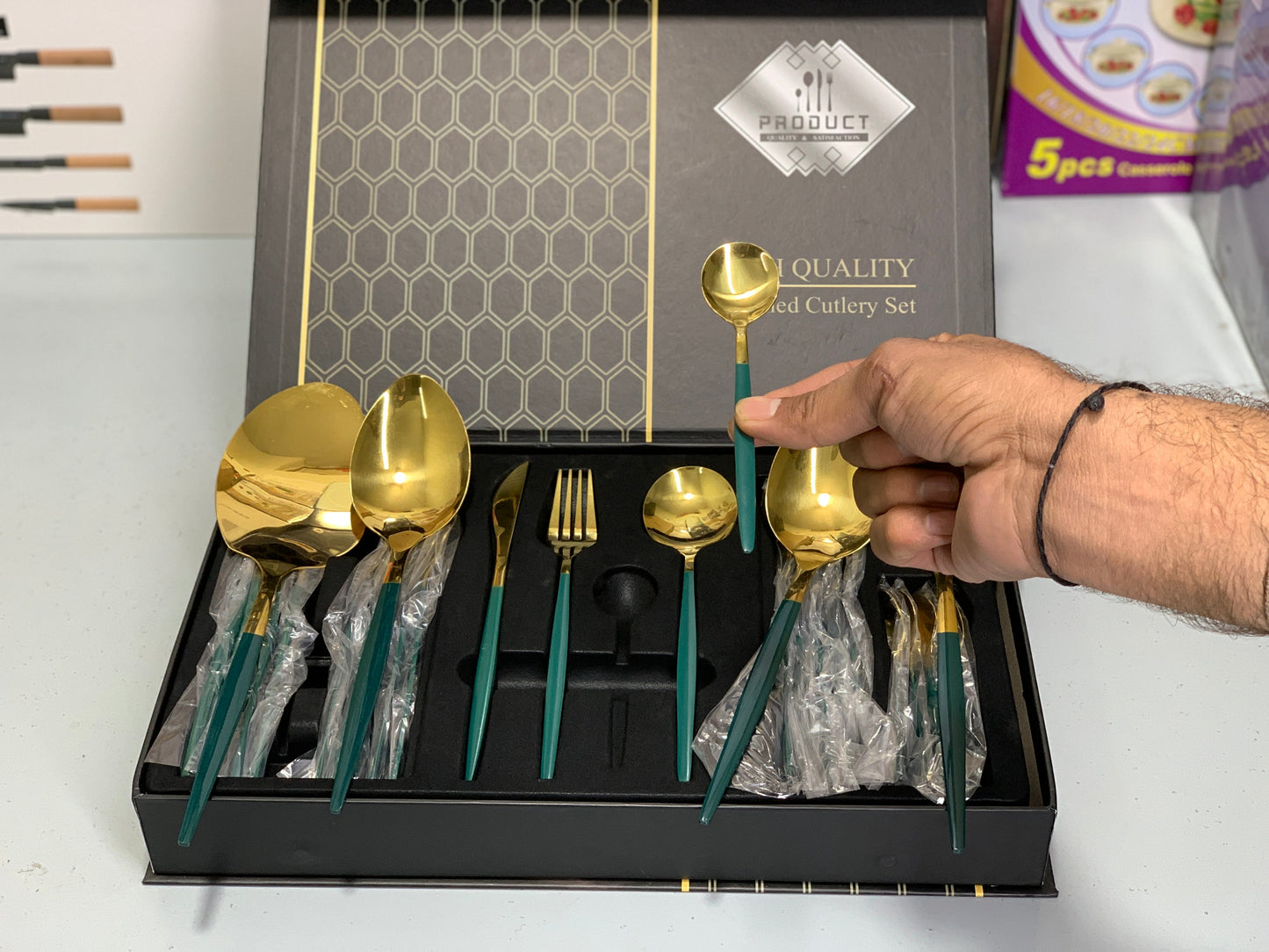 DUBAIZONES™ IMPORT Stainless Steel Cutlery Set 28 Pieces