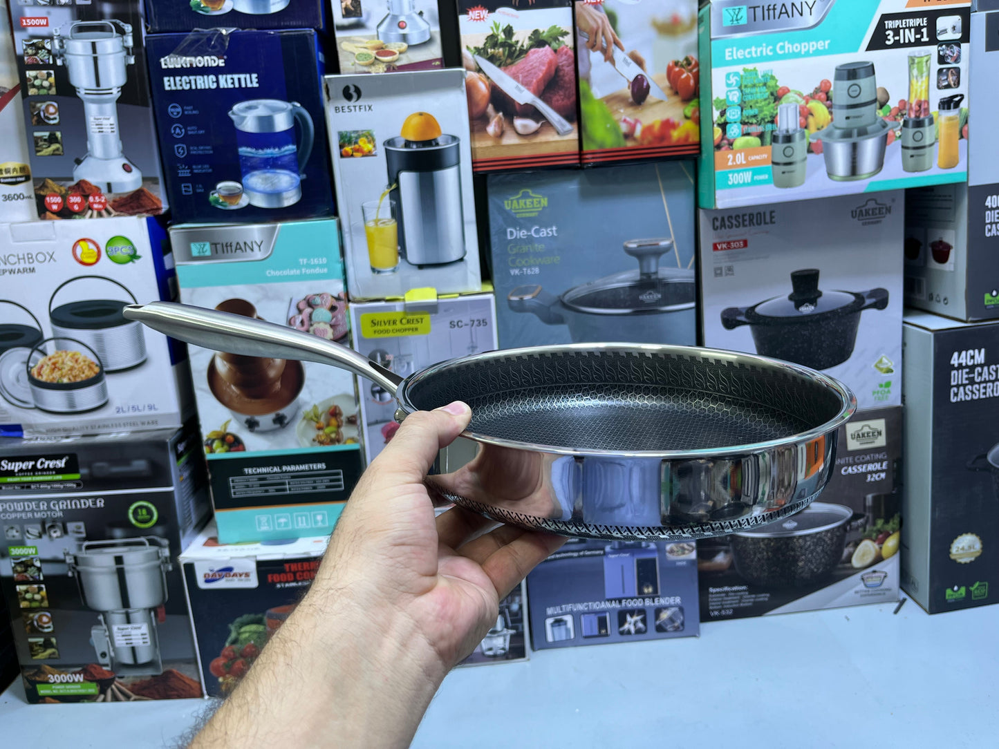 Honeycomb Fry Pan 316 | laser coated – Nonstick, (Without Lid)