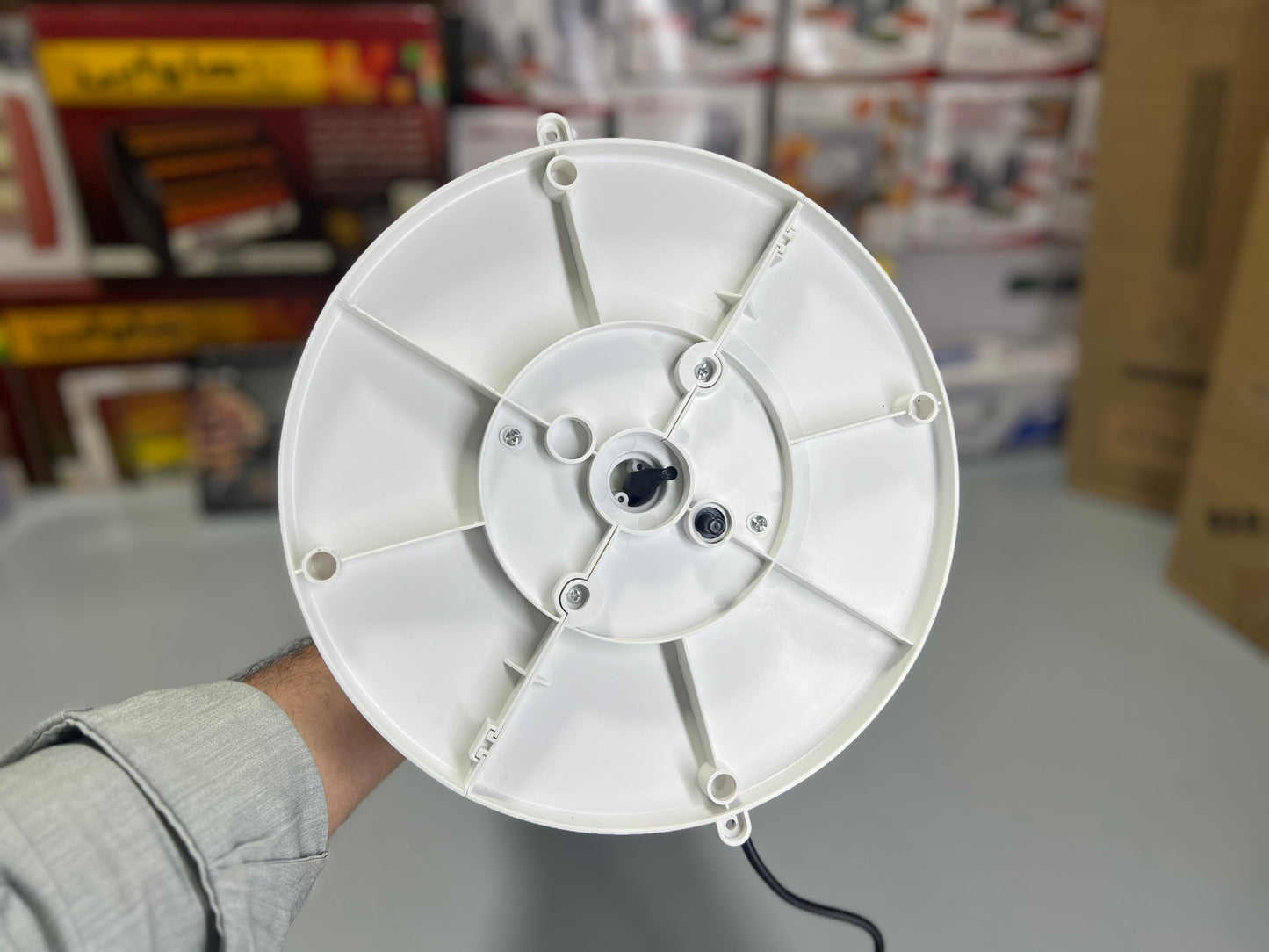 Panda brand electric 2 in 1 heater and Blower 2000w 32 Inch Size