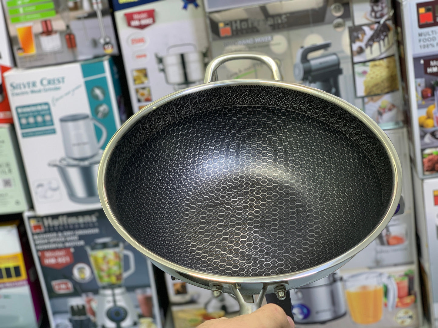 Laser Coated Deep Frying Pan Non Stick and HoneyComb Pattern