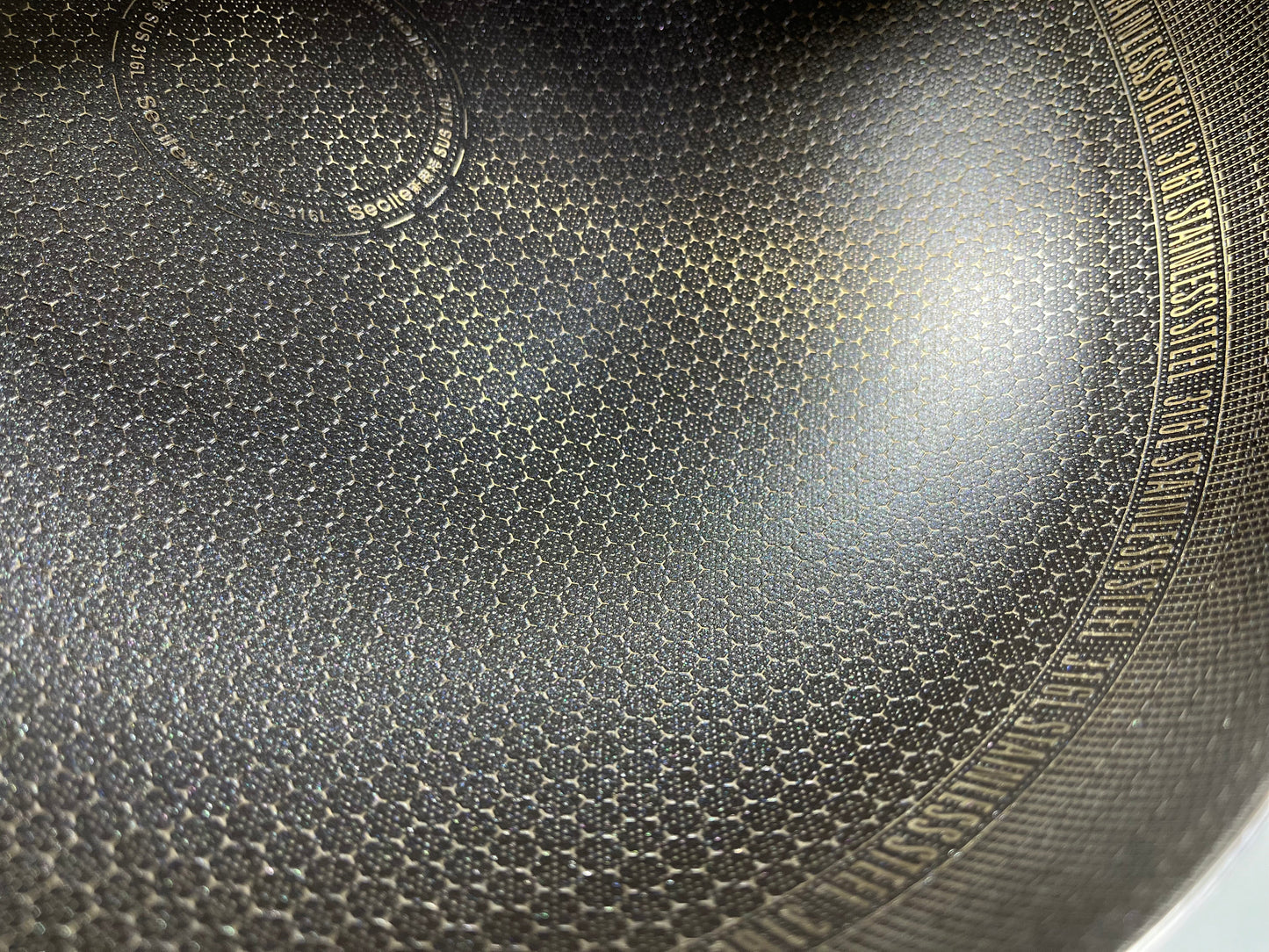 DUBAIZONES™ Secite 30cm Honeycomb Pan & Steamer