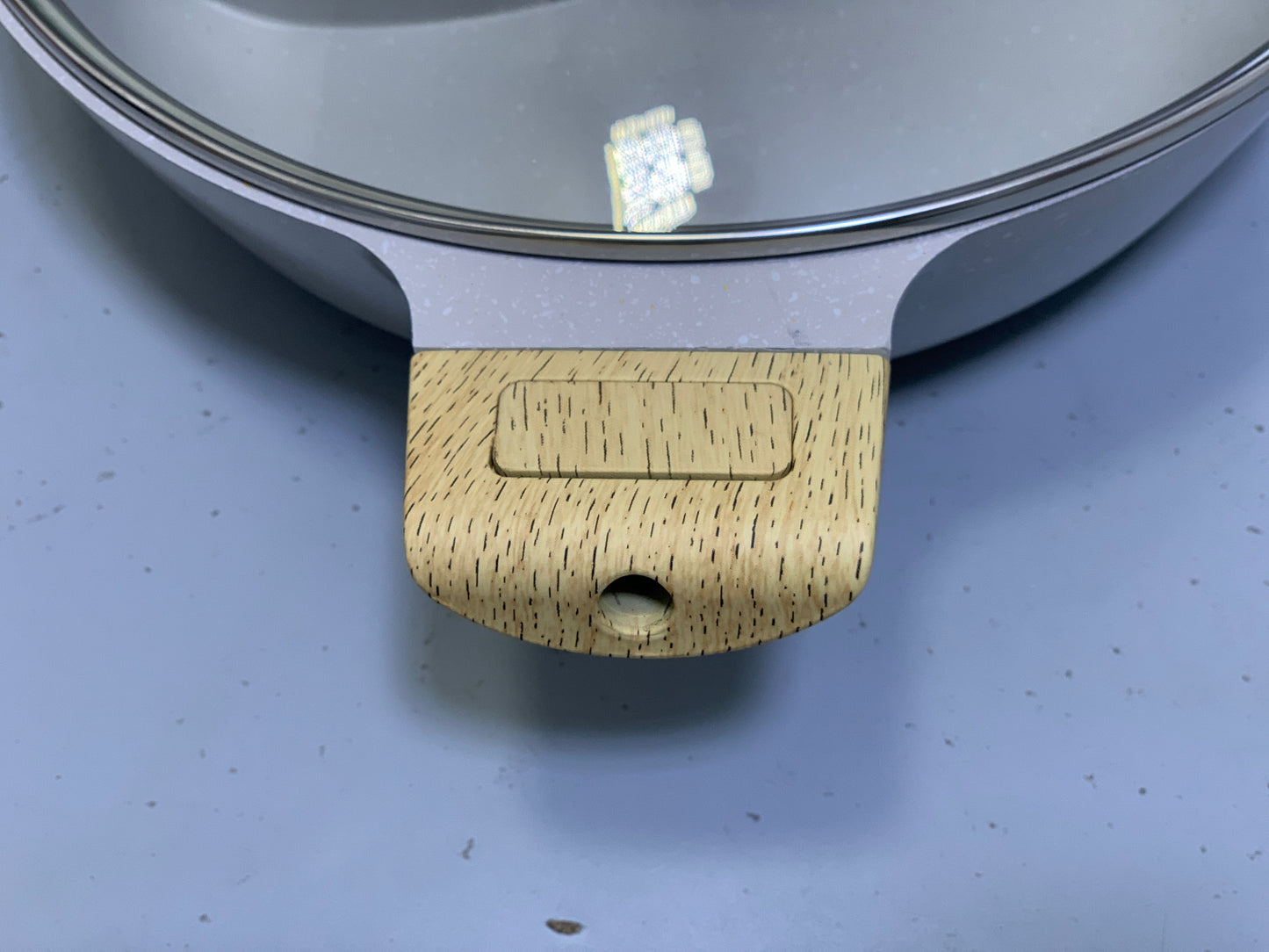 UAKEEN German HotPot