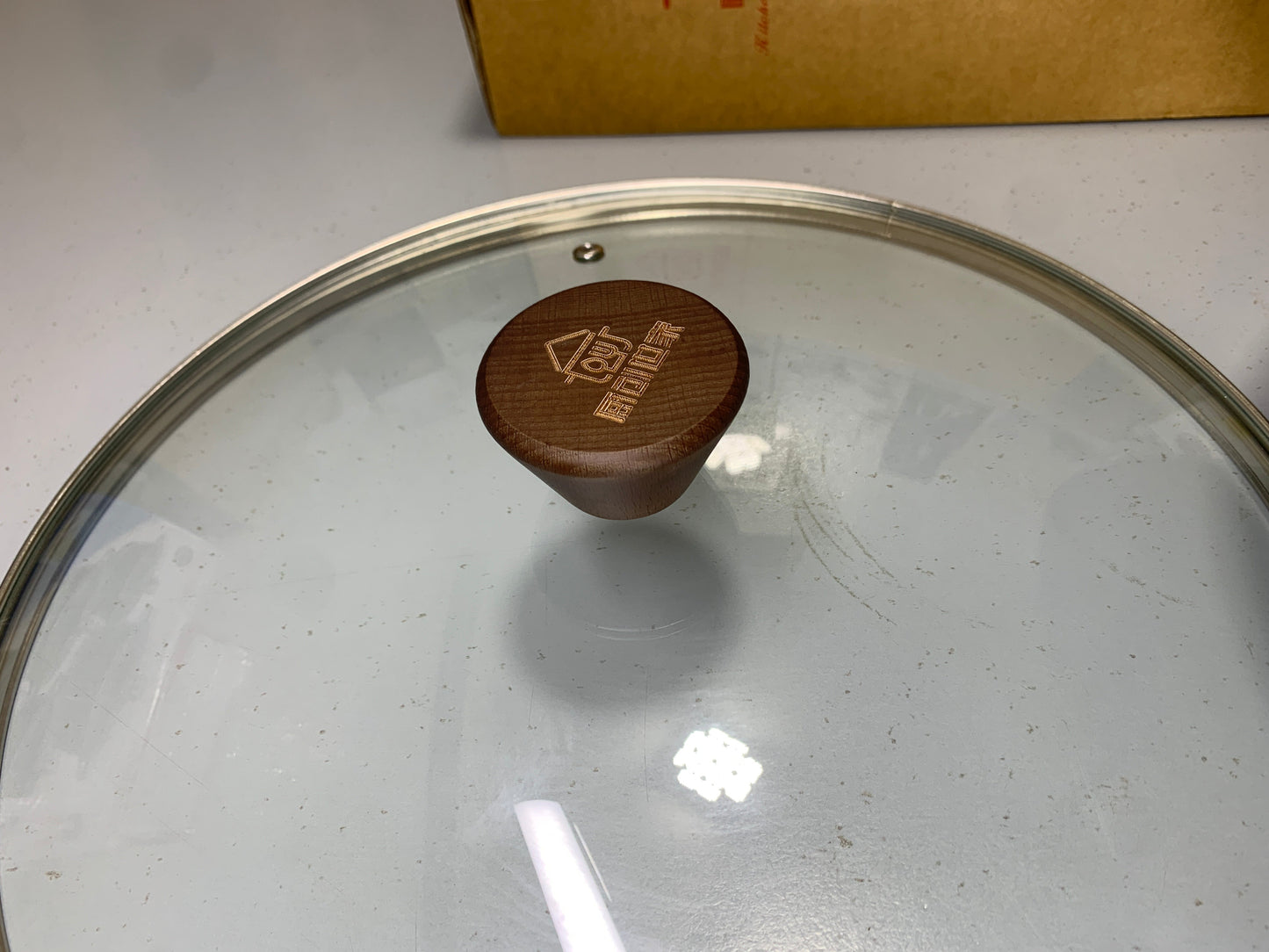 DUBAIZONES™ Dotted Pattern Laser Coating Deep Frying with Wooden Handle