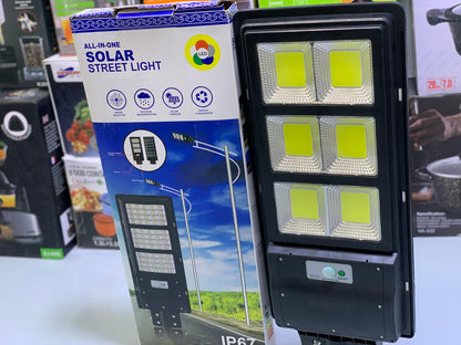 IP67 Waterproof and Dustproof Solar Street Light