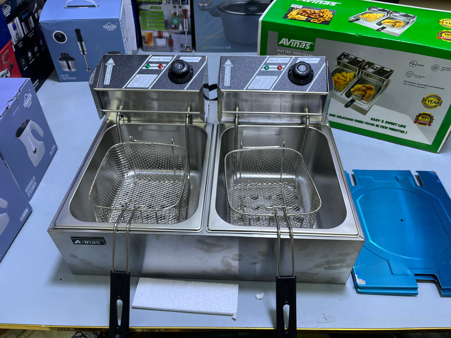 AVinas electric deep fryer model:AV-668Y