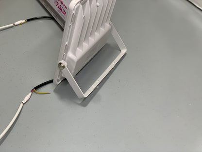 DUBAIZONES™ IP66 Electric Emergency Flood Light 50W and 100W