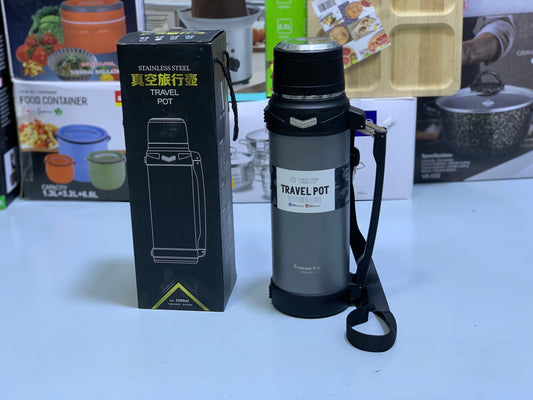 Travel Pot Water Bottle 2500ml and SUS 304 Stainless Steel Hot and Cool 24 Hours