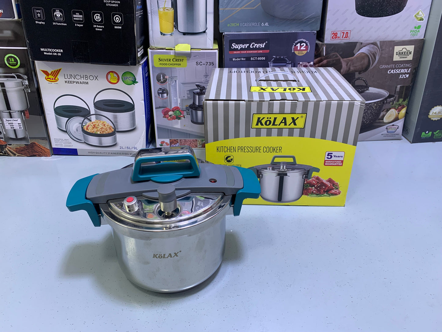 Kolax Pressure Cooker 6L and Stainless Steel 18/10 Capsule bottom