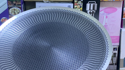 Laser Coating Tawa with Long Handle