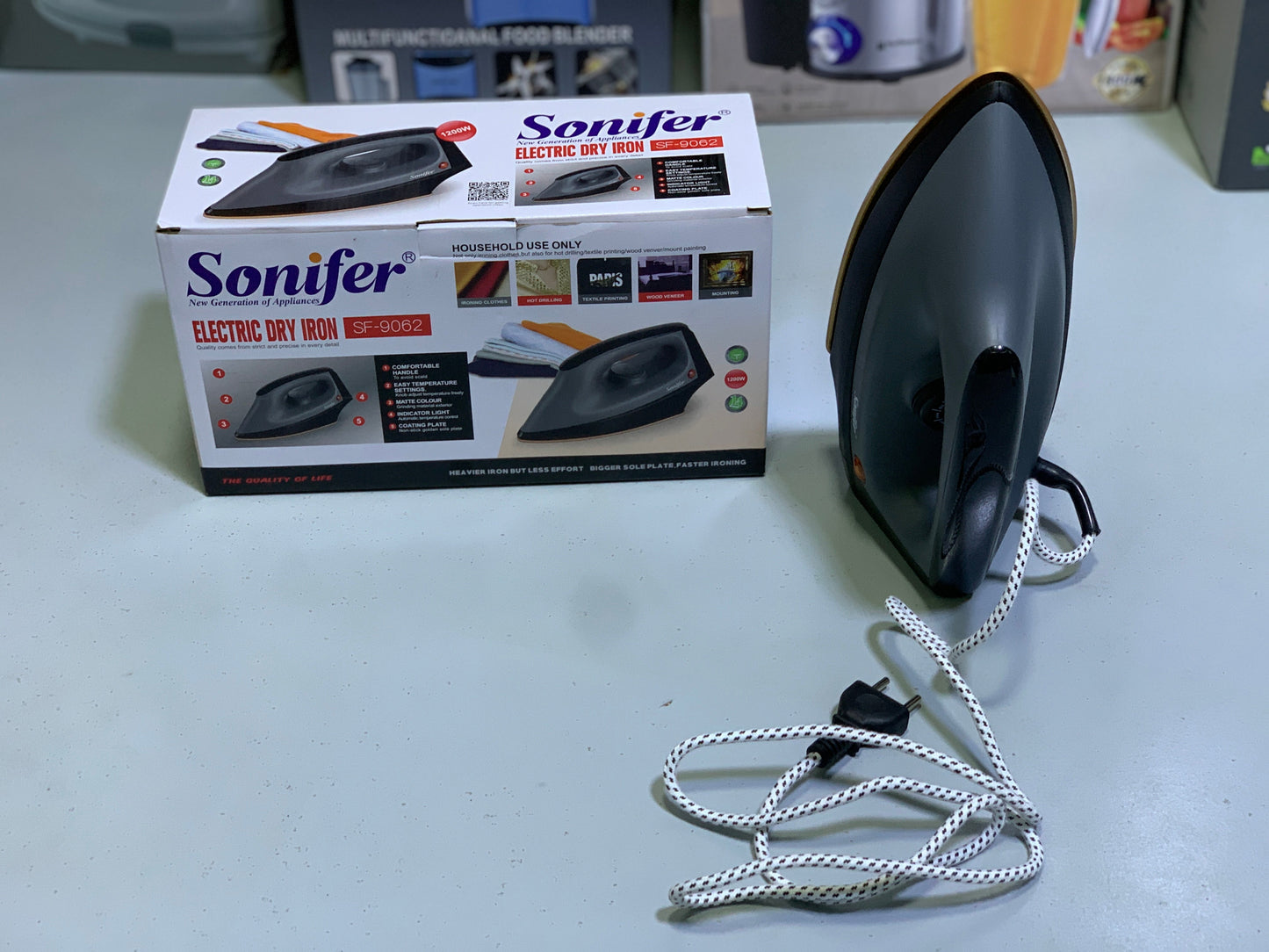 Sonifer Electric Dry iron SF-9062  1200w Non Stick Soleplate
