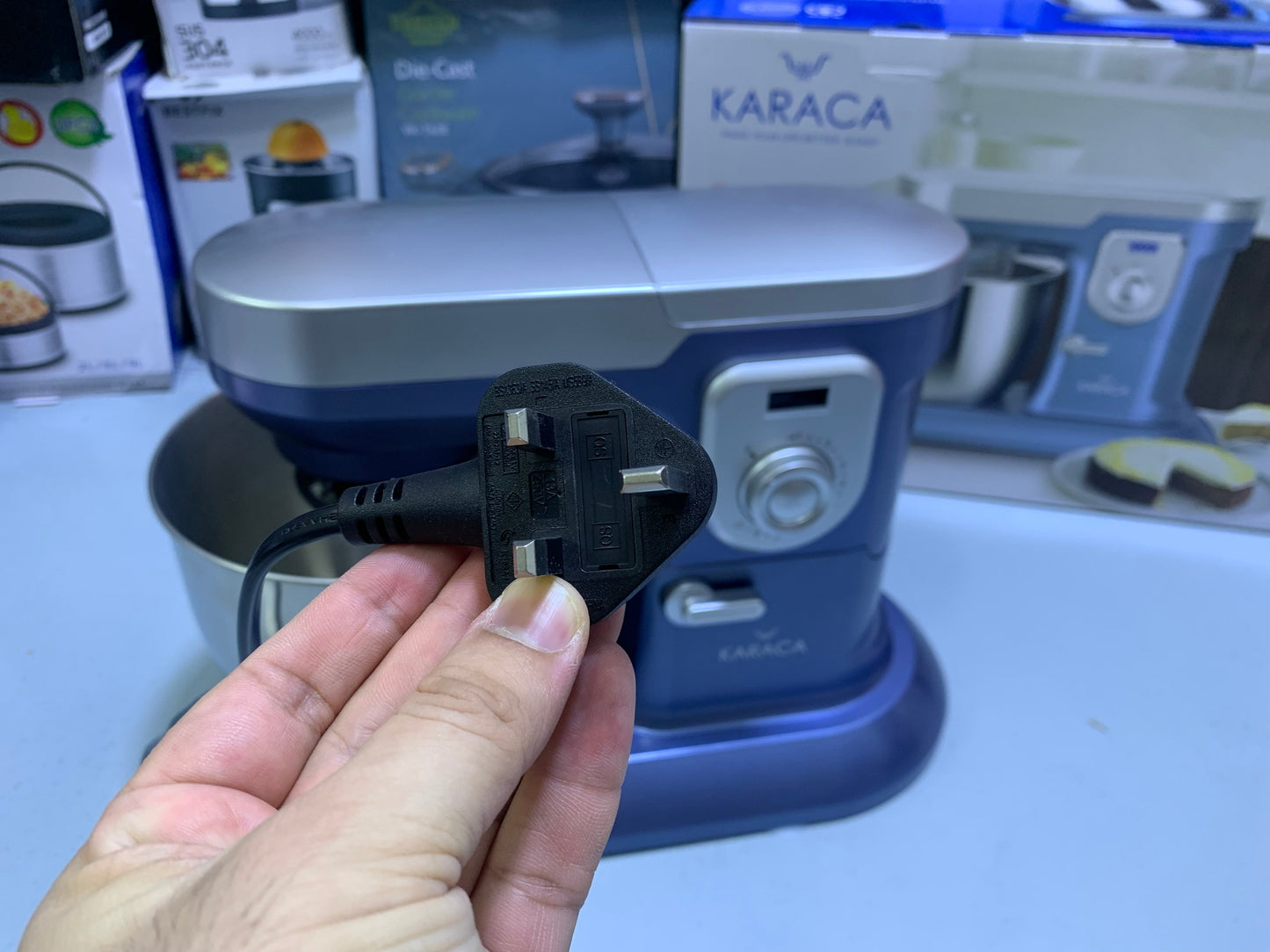 Karaca Stand Mixer 6.5L and Digital Timer display