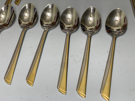 DUBAIZONES™ 24 Pieces High Quality Cutlery Set For 6