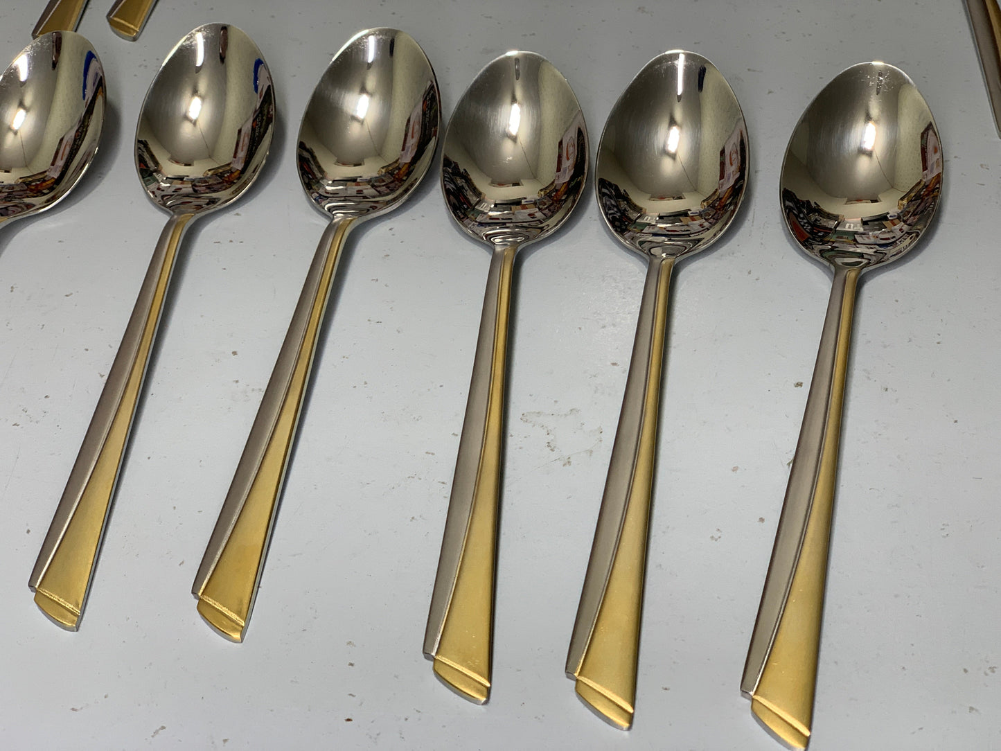 DUBAIZONES™ 28 Pieces High Quality Cutlery Set For 6 Persons