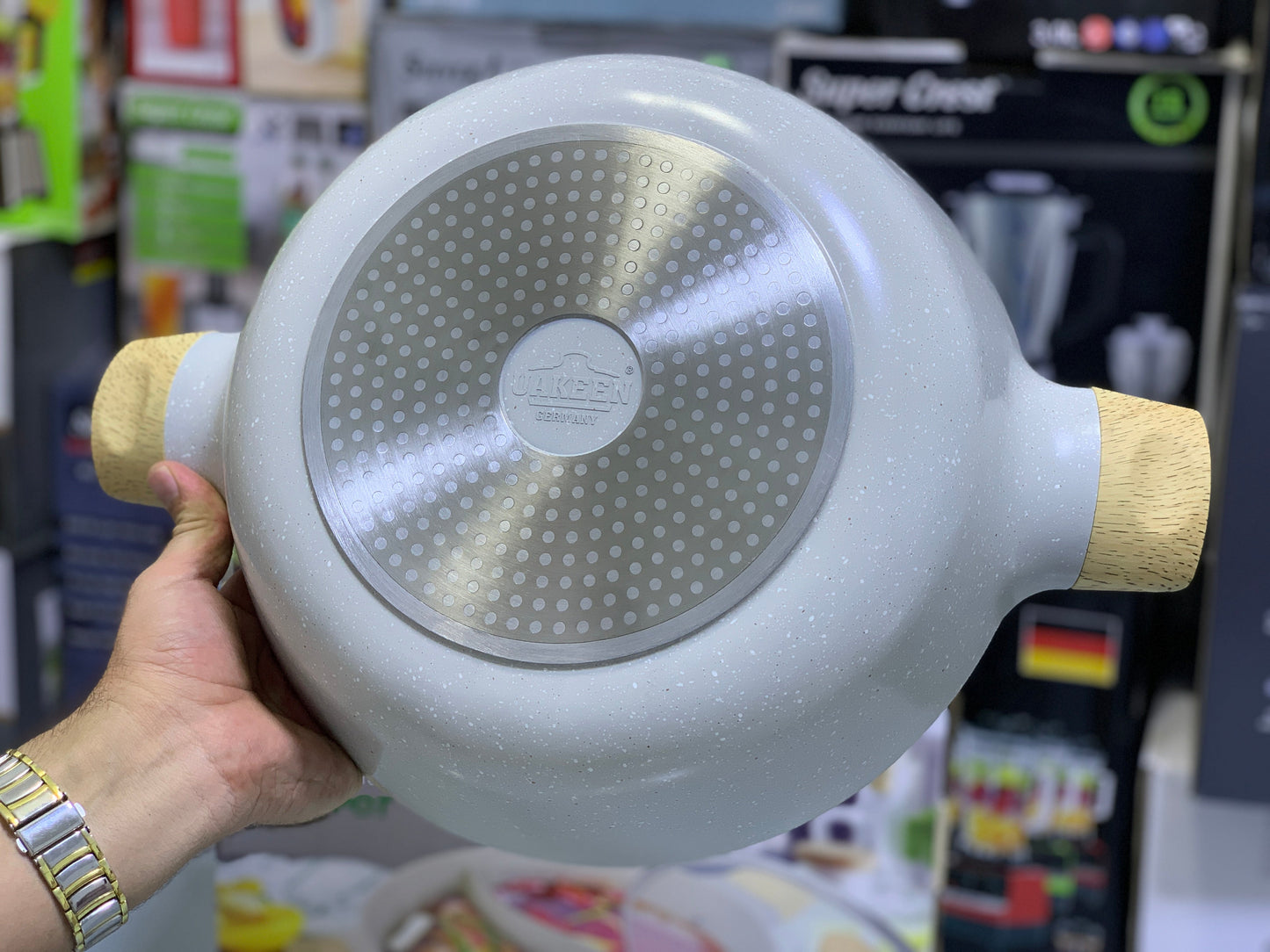 UAKEEN German HotPot