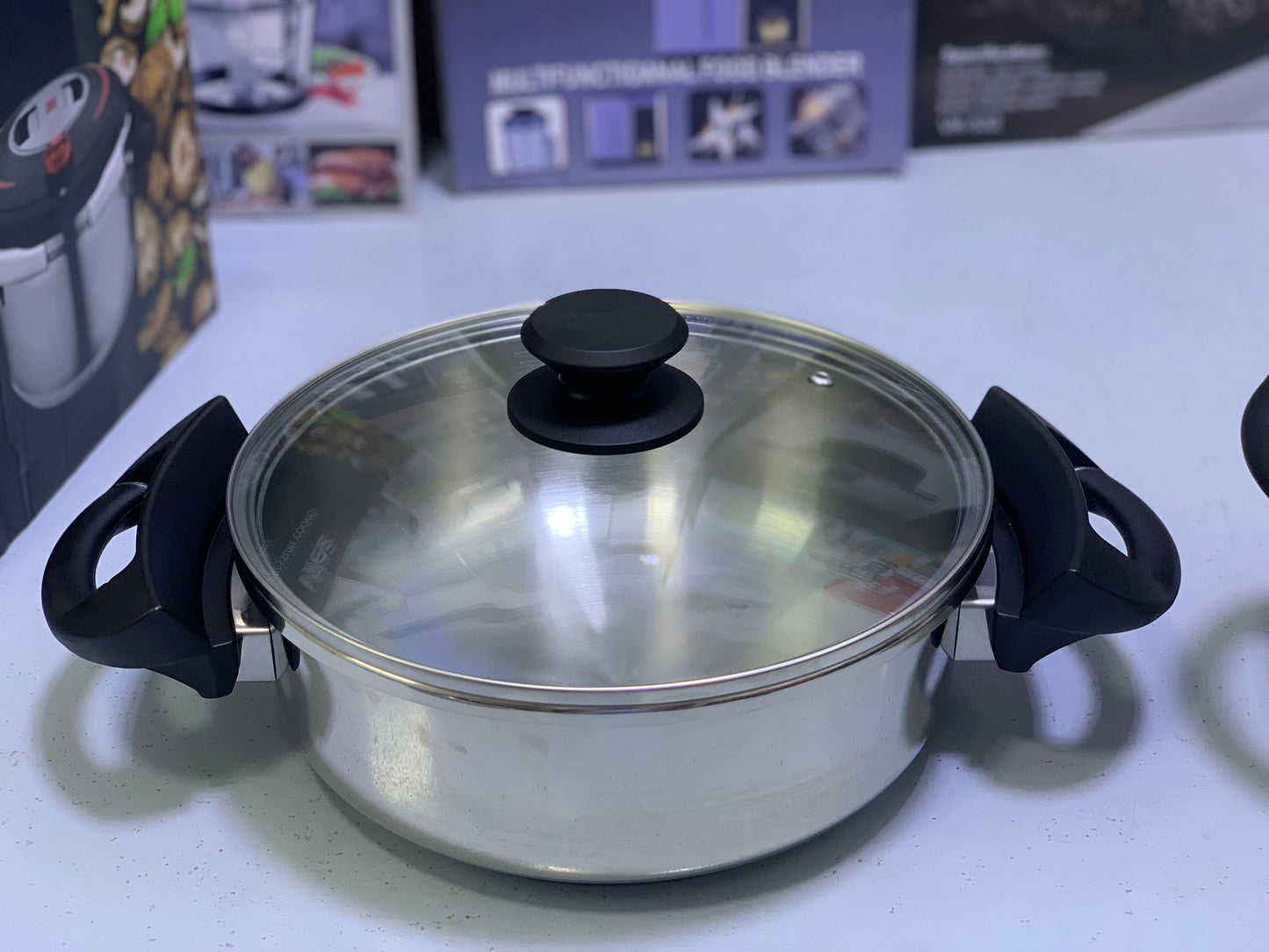 Vilez’s 3 in 1 Pressure cooker| 6L and 4L