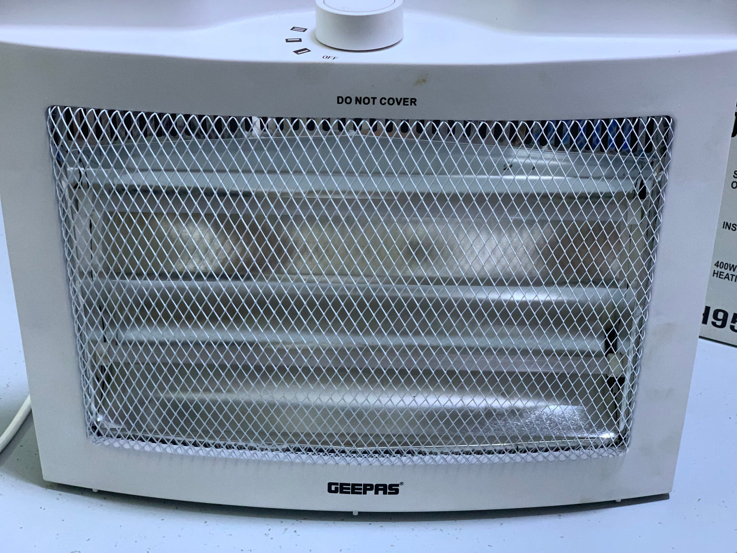 Geepas Electric Heater|Model: GQH9551P