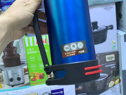 Sports Water Bottles 2000ml Portable and suitable for camping and sports