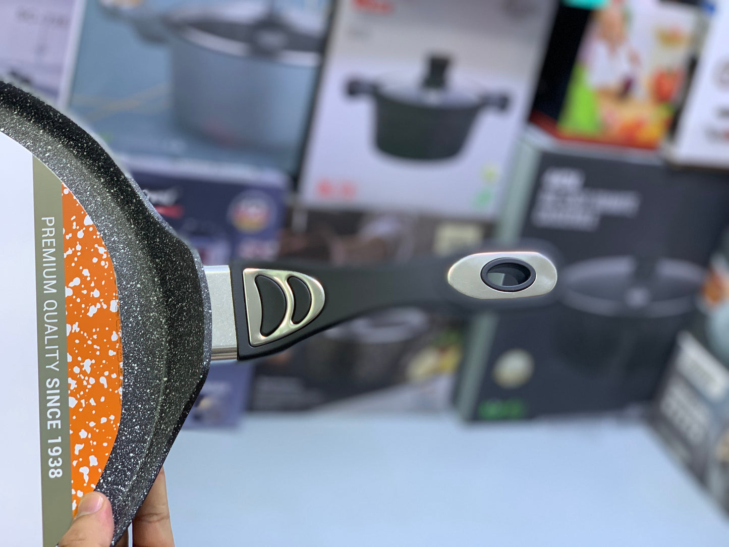 Non Stick Creepy Pans  - Pizza Pan and Tawa 32cm Granite Coating Color Dark