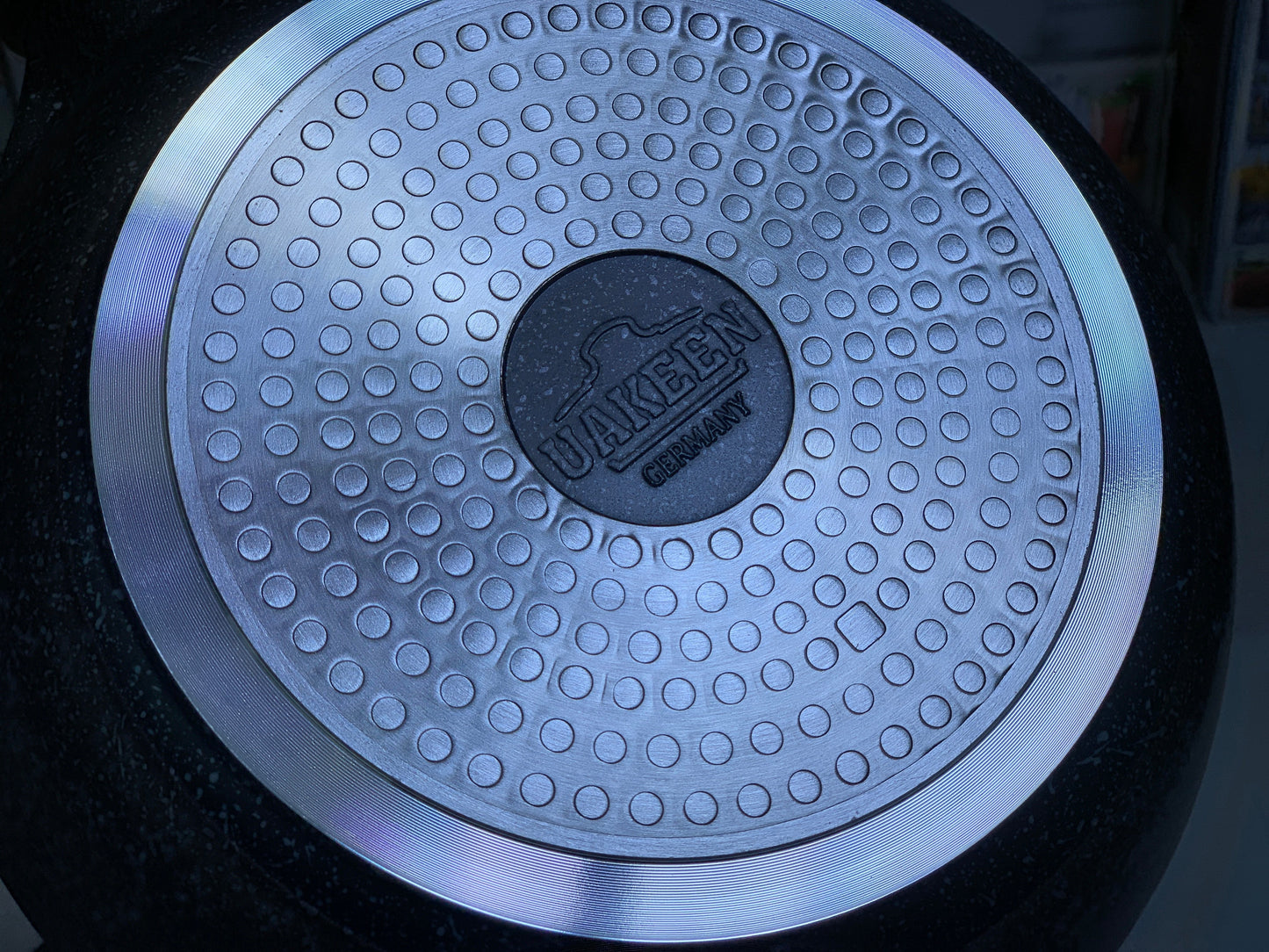 UAKEEN Die Cast Frying Pan 24cm and 2L