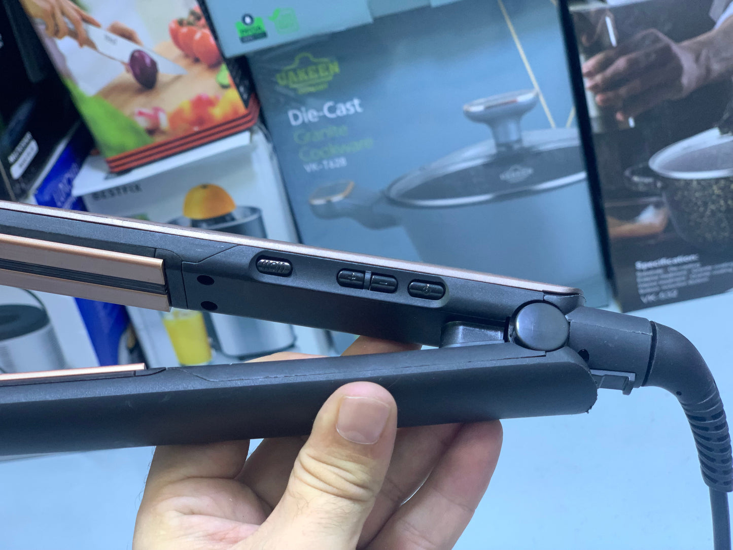 Remington Intelligent Hair Straightener