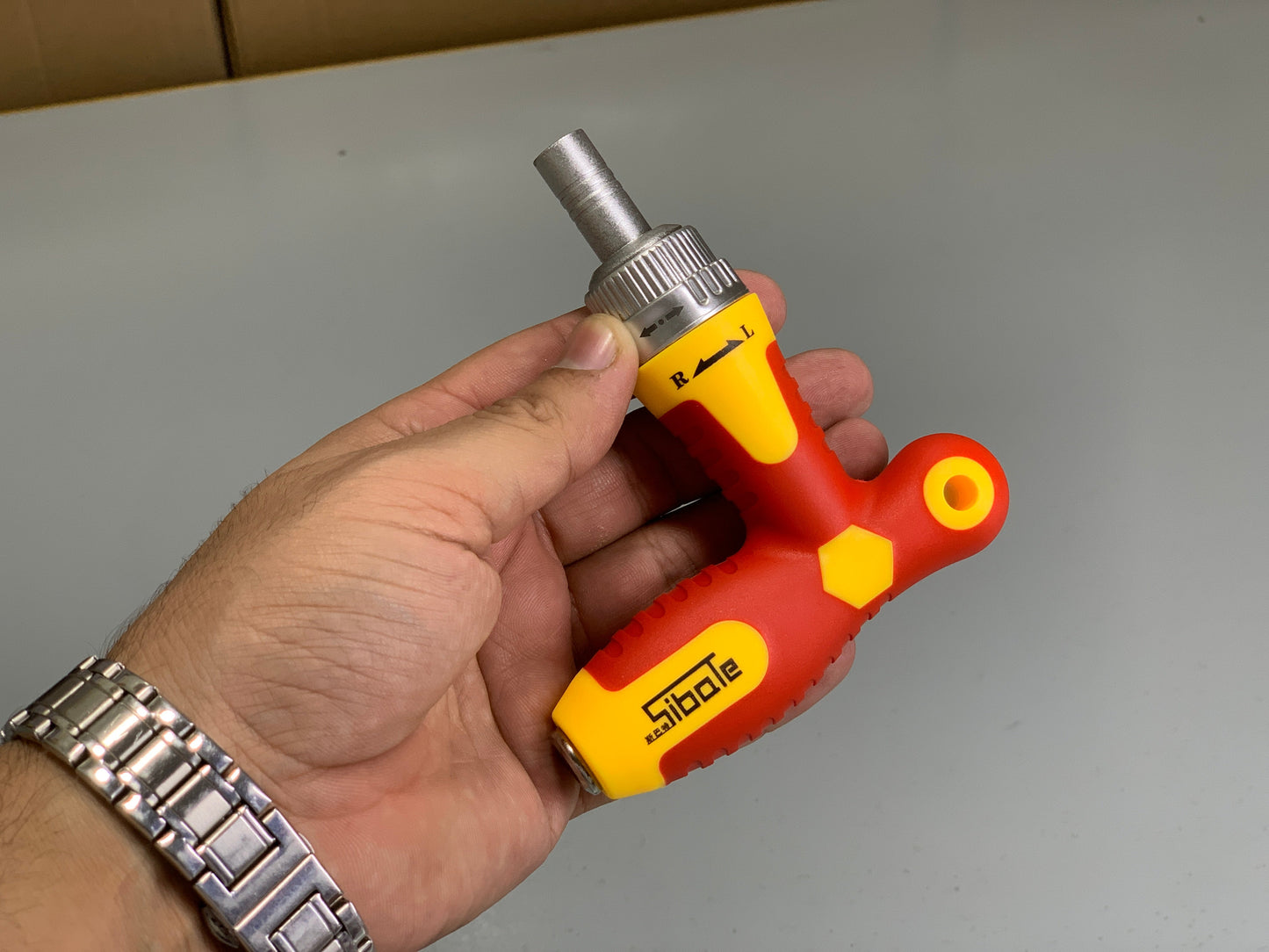 DUBAIZONES™ Screwdriver Tool kit 33 Pieces