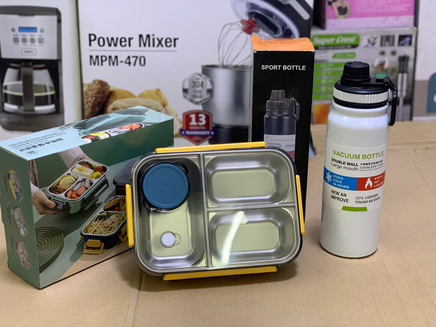 Back to School Offer Lunch box and Water Bottle