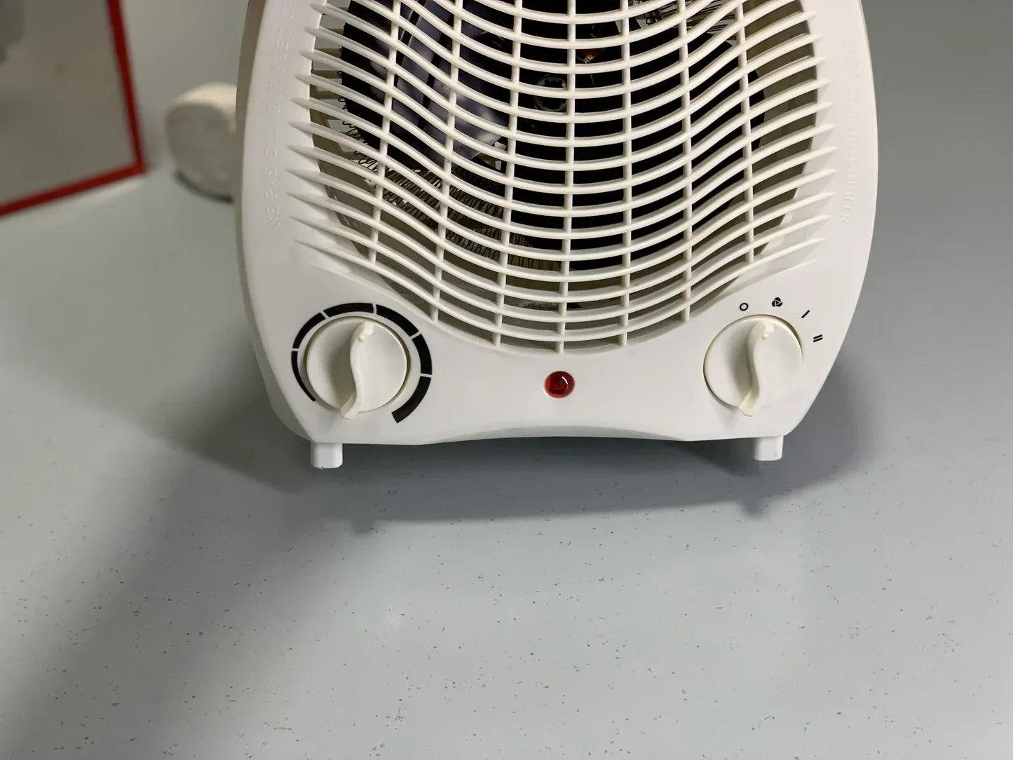 DUBAIZONES™ Lot Fan Heater |2000 Watt| |2 Modes| Three pin plug|.