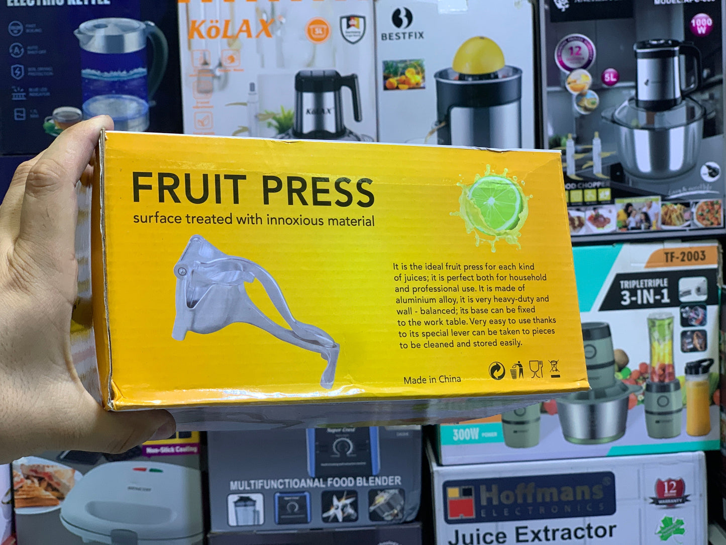 Imported Manual Kitchen Lemon 🍋 and Orange Squeezer