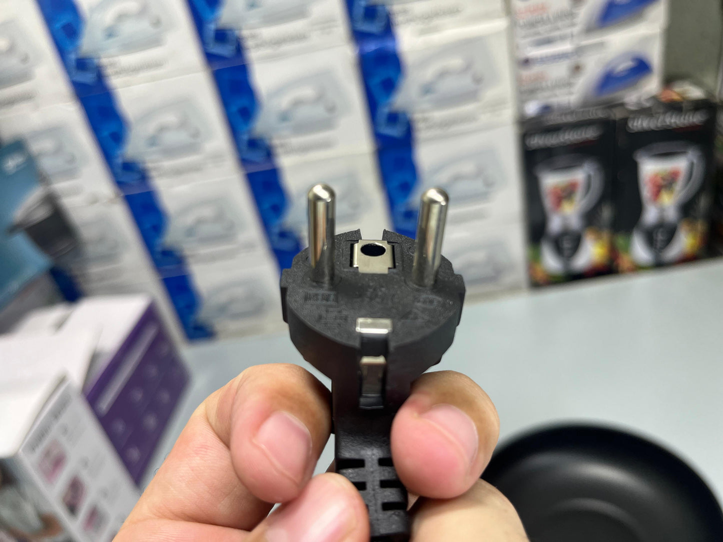 DUBAIZONES™ Japan Lot Imported 2-1 Electric Cooker Pan with Steamer - 4L Capacity, 1500W