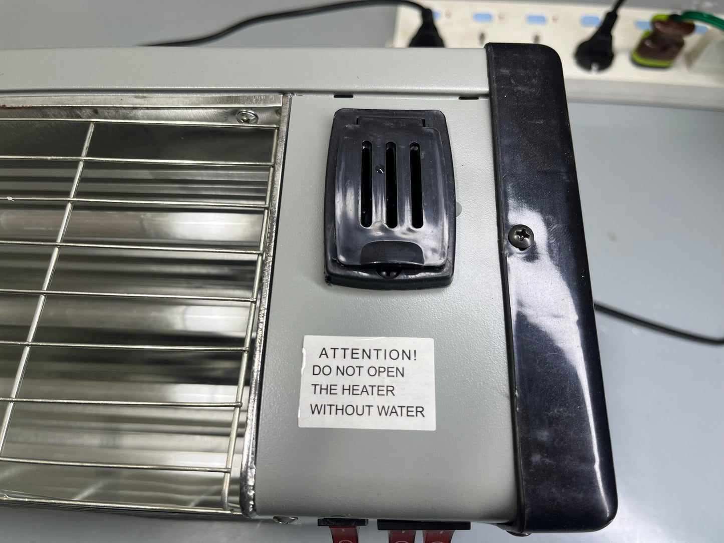 DUBAIZONES™  Oreena – Electric Quartz Tube Heater 1200W